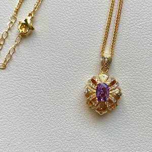 Elegant Gold and Purple Pendant Necklace
